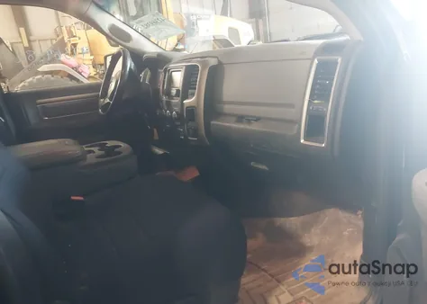 2015 Ram 1500 Big Horn из США, поврежденный, VIN 1C6RR7GT0FS537719